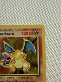 Pokemon TCG Charizard 4/102 Base Set Holo Rare WOTC English Edition LP - Image 4