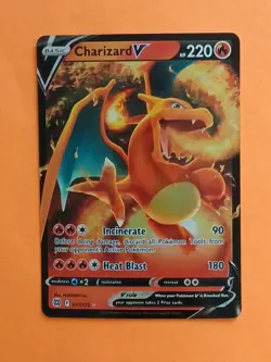 Pokemon Sword & Shield Brilliant Stars Charizard V 017/172 - Image 1