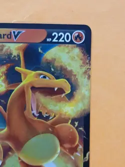 Pokemon Sword & Shield Brilliant Stars Charizard V 017/172 - Image 3