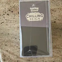 Pokemon Sword & Shield Chilling Reign Elite Trainer Box English TCG Sealed - Image 4