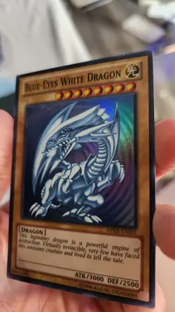 Yu-Gi-Oh! Blue-Eyes White Dragon DPKB-EN001 Super Rare Unlimited NM - Image 3