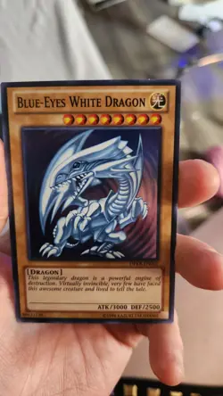 Yu-Gi-Oh! Blue-Eyes White Dragon DPKB-EN001 Super Rare Unlimited NM - Image 4