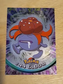 LP! Gloom #44 HOLO FOIL Topps Pokemon Blue Label Series 1 - Image 1
