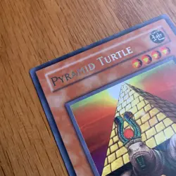 Pyramid Turtle (LP) PGD-026 1st Edition Stamped Yu-Gi-Oh! - Image 2