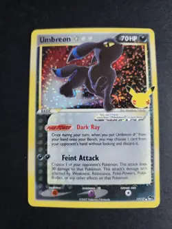 Umbreon Gold Star Pokemon Celebrations Classic Collection - Image 1