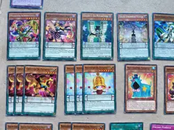 Yu-Gi-Oh! Deck Yeux Impairs / Potartiste Complet Pret a Jouer en Francais - Image 3