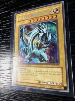 Yu-Gi-Oh TCG Blue-Eyes White Dragon BPT-003 Secret Rare Limited Edition Holo MP - Image 3