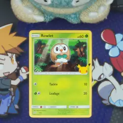 Rowlet 7/25 Non-Holo | SWSH Promos: McDonalds 2021 Pokemon TCG - Image 1