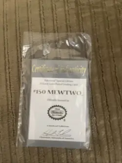 1999 Burger Limited-Edition Pokemon Trading Card 23K Gold-Plated Mewtwo - Image 3