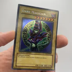 FL1-EN002 Dark Magician Secret Rare Limited Edition Yugioh Card - Image 2