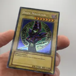FL1-EN002 Dark Magician Secret Rare Limited Edition Yugioh Card - Image 4
