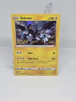 Pokemon TCG Zekrom 060/185 Swsh04 Vivid Voltage Holo Rare Near Mint - Image 1