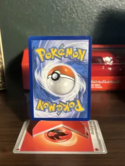 Pokemon TCG Silver Tempest Ho-Oh V 140/195 - Image 2