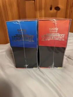 Pokemon Sword & Shield Battle Styles Elite Trainer Box ETB (Red and Blue set) - Image 2