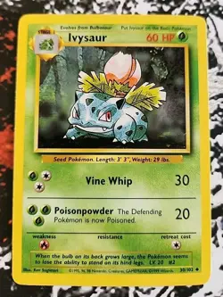 Ivysaur 030/102 Base Set (Shadowless) Regular NM Near Mint Pokemon - Image 1