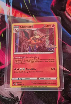 Charizard 010/078 Pokemon GO Holo - Image 1