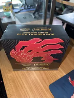 Pokemon TCG - Lost Origin - Pokemon Center Elite Trainer Box ETB - New - Sealed - Image 5