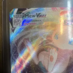 Mew VMAX 114/264 Fusion Strike Ultra Rare Holo 310 HP Max Miracle Pokemon TCG - Image 5