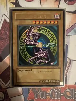 Yu-Gi-Oh! Dark Magician Ultra Rare Card SDY-005 old school classic - Image 1