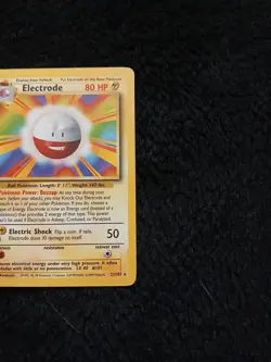 Electrode 25/130 Rare Base Set 2 Pokemon MP - Image 2