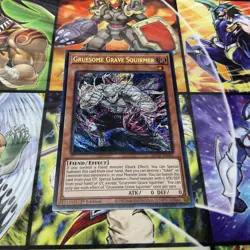 Gruesome Grave Squirmer MP25-EN065 Prismatic Secret Rare 1st Ed Yugioh - Image 1