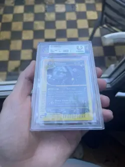 Skyridge - Umbreon Holo Reverse - Pokemon Card - 32/144 2003 BGS 8.5 - Image 5
