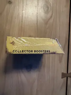 Magic: The Gathering Fallout Collector Booster Display Box - Image 3