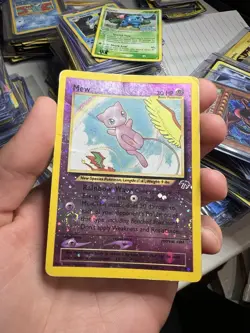 SWIRL 2001 Pokemon Southern Islands Mew Promo 1/18 Reverse Holo Foil WOTC - Image 4