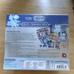 Pokemon TCG Sword & Shield Chilling Reign Elite Trainer Box English 2021 - Image 2