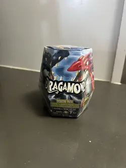 DRAGAMONZ MINI FIGURE SINGLE MYSTERY PACK 6 TRADING CARDS MISB SPIN MASTER 2019 - Image 2