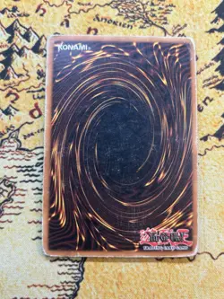 Yugioh Blue-Eyes White Dragon SDK-001 Ultra Rare Unlimited HP Starter Deck Kaiba - Image 2