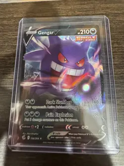 Pokemon TCG 2021 Fusion Strike Gengar v Card 156/264 NM Condition - Image 1