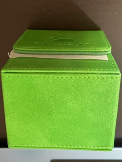 Pokemon TCG: Chinese Exclusive: 1 x Bulbasaur Deck Box with Dividers - Image 5