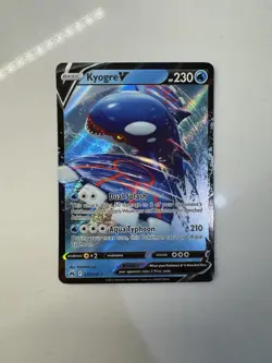 Pokemon TCG Kyogre v Holo Ultra Rare Card Sword & Shield Crown Zenith 037/159 - Image 1