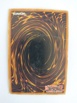 YuGioh Dragao Branco de Olhos Azuis NM (1st Edition) DIK-P001 Ultra Rare Card - Image 3