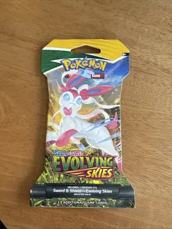 Pokemon TCG Sword & Shield Evolving Skies Sleeved Booster Pack (LOT OF 4) - Image 5