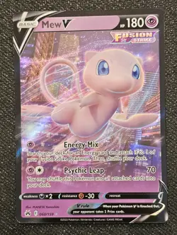 Pokemon TCG Mew V ULTRA RARE Pokemon Crown Zenith 60/159 NM - Image 1