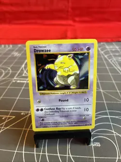Vintage 1999 Pokemon Shadowless 49/102 Card NM - Image 1