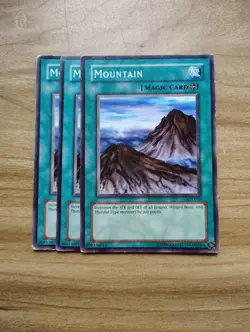 Yu-Gi-Oh! - Mountain 3X - Full Playset - Image 1