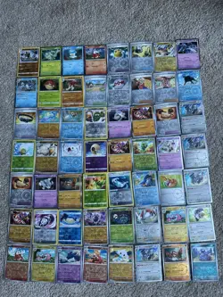 POKEMON HOLO REVERSE HOLO LOT 380 CARDS - Image 1