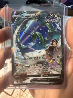 Pokemon TCG Rayquaza v Alternate Art Holo Card 194/203 Evolving Skies - Image 1