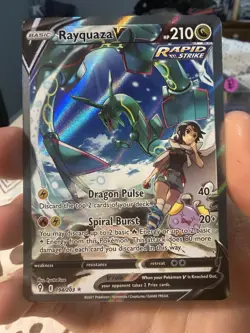 Pokemon TCG Rayquaza v Alternate Art Holo Card 194/203 Evolving Skies - Image 2