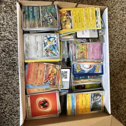 Pokemon TCG: 10 Pound Mixed Bulk Lot of Rare, Commons, Uncommon Holo/ReverseHolo - Image 2