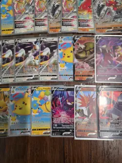 Lot Of 24 Pokemon V VMAX VStar - Image 3