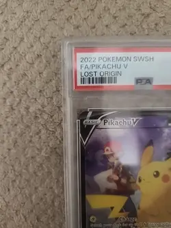 2022 Pokemon Pikachu v TG16/TG30 Swsh11 Lost Origin Full Art Holo PSA 9 - Image 3