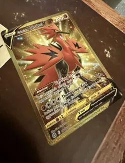 lot of pokemon cards - Image 1
