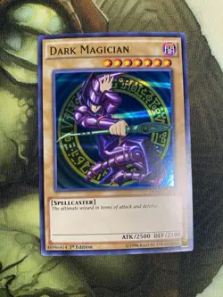 Dark Magician DUSA-EN100 Duelist Saga 1st Edition Yugioh TCG Holo Card Nm - Image 1