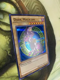 Dark Magician DUSA-EN100 Duelist Saga 1st Edition Yugioh TCG Holo Card Nm - Image 2