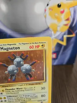 Pokemon TCG Magneton Base Set Holo Unlimited Rare Card 9/102 WOTC - Image 4