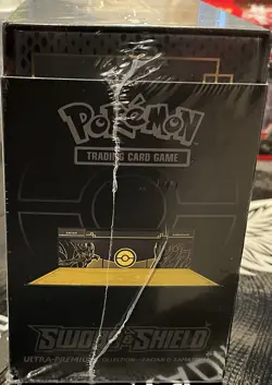 Pokemon Sword & Shield Ultra-Premium Collection (Zacian & Zamazenta) SEALED 820650827426 - Image 4